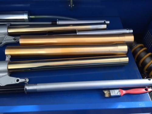 Service suspensii Kawasaki zx 1000R si Aprilia RSv Ohlins